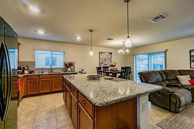 Building Photo - 7601 Muscovy Dr