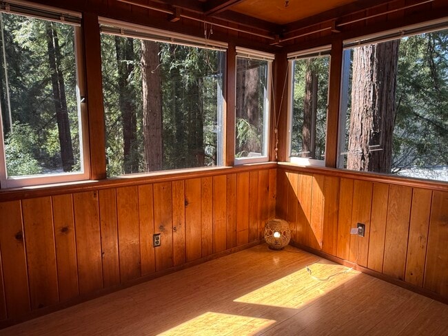 Building Photo - 87 Ethel Ave