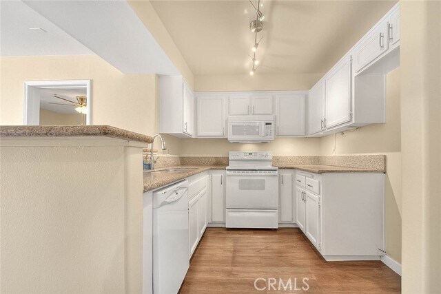 Building Photo - 11410 Brookshire Ave