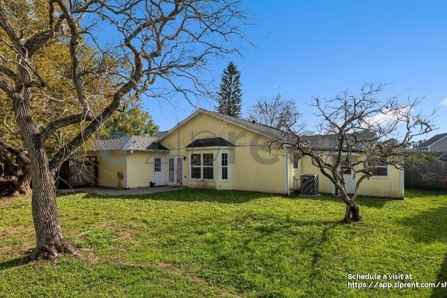 Building Photo - 208 Pap Finn Ct