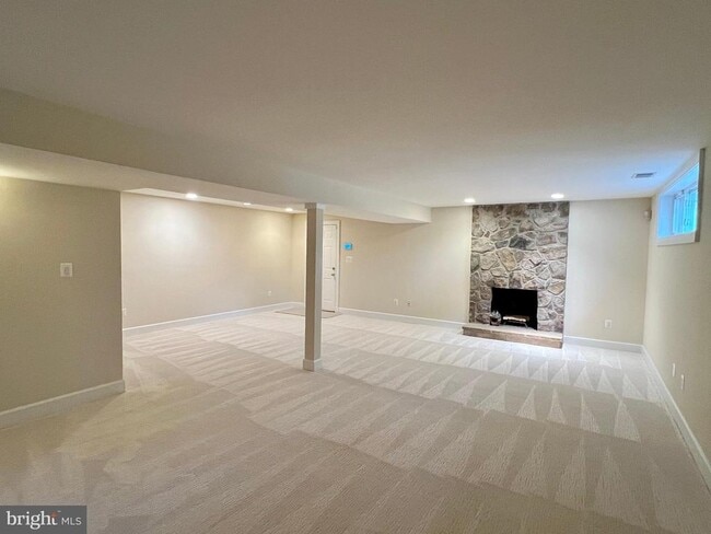 Building Photo - 1312 Kurtz Rd