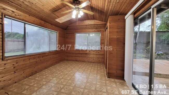 Building Photo - Comfortable 4 BD | 1.5 BA Home w/ Large Yard - Gresham