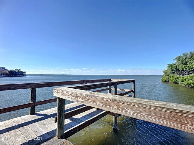 Building Photo - 5800 N Banana River Blvd