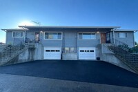 Building Photo - r3409NE59thStVancouver