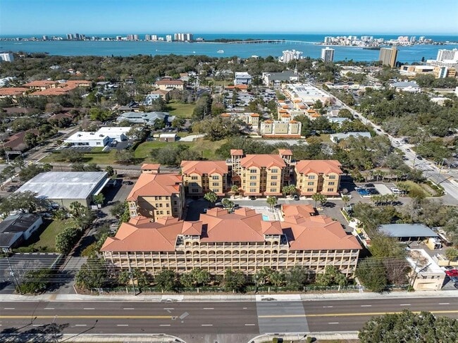 Primary Photo - 642 Wells Ct