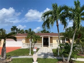 Building Photo - 490 Bonaventure Blvd