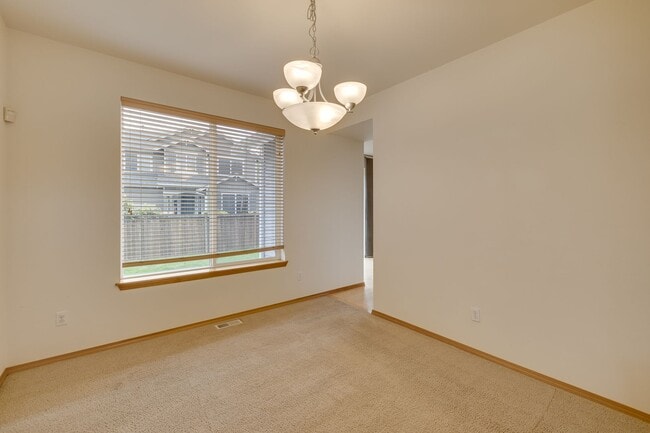 Building Photo - For Rent | Stunning 4-Bedroom Home in Brookside Estates