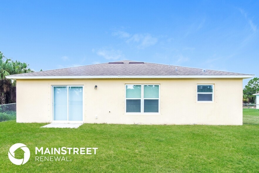 Building Photo - 3051 Fitzpatrick Ave