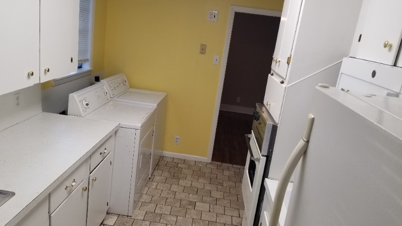 Building Photo - 216 Stevens Dr