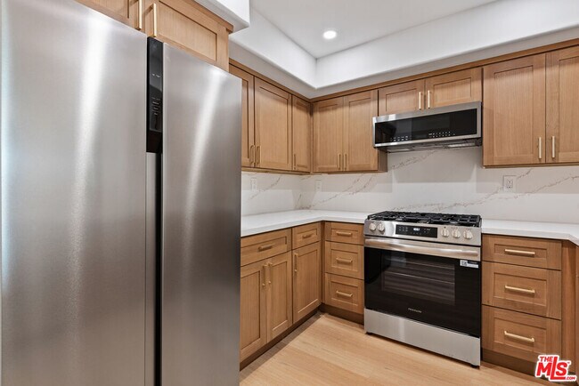 Building Photo - 5500 Torrance Blvd