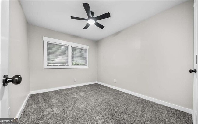 Building Photo - 1453 Lockwood Dr SW