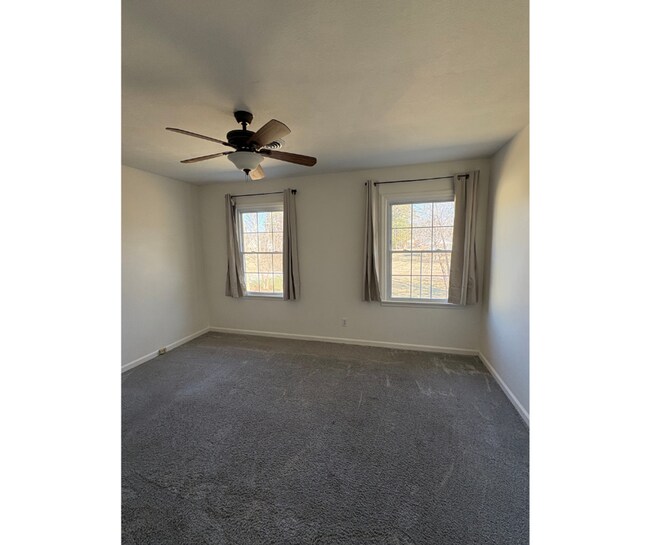 Building Photo - 9512 Imperial Dr