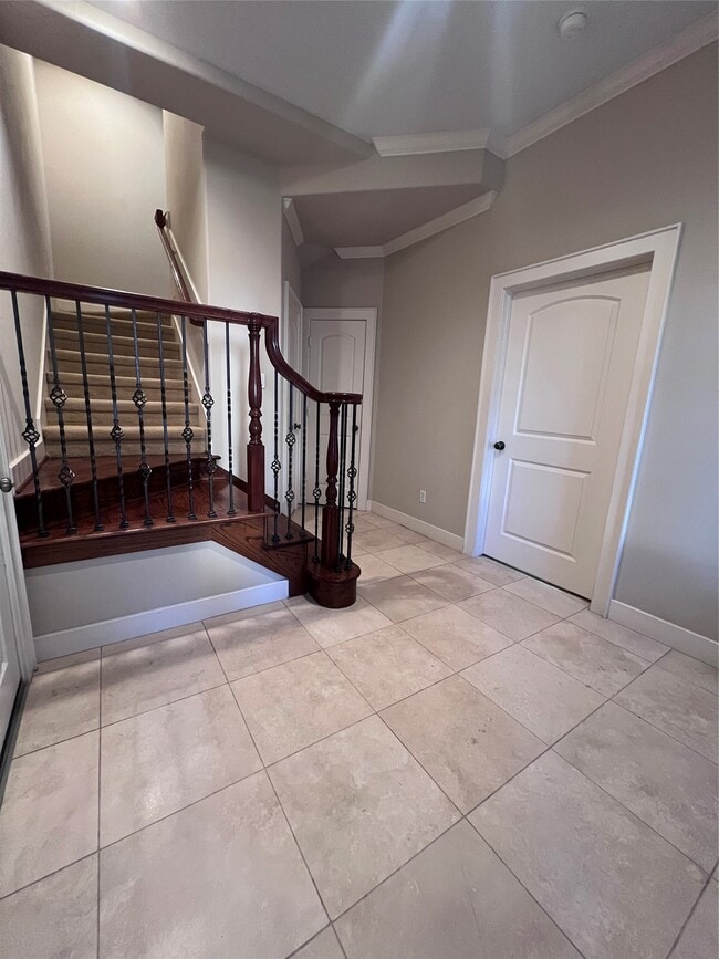 Building Photo - 3000 McCulloch Cir