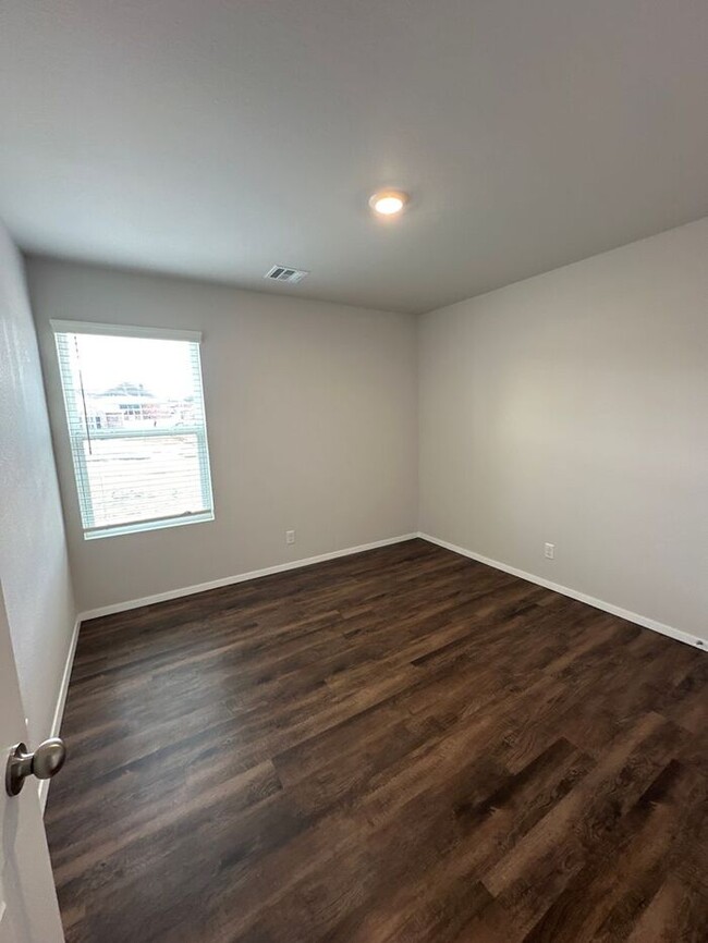 Building Photo - *Pre-leasing* BRAND NEW Three Bedroom | Tw...