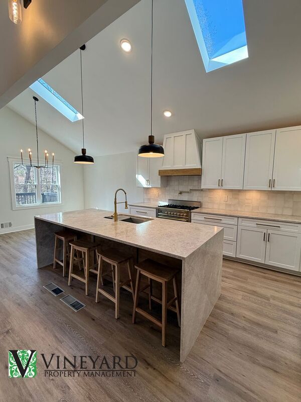 Building Photo - 3281 Ethan Dr