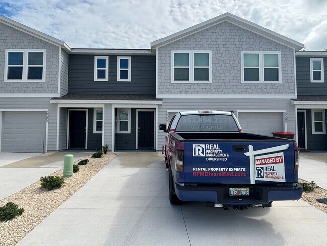 Primary Photo - Amazing Location! Town House with Garage I...