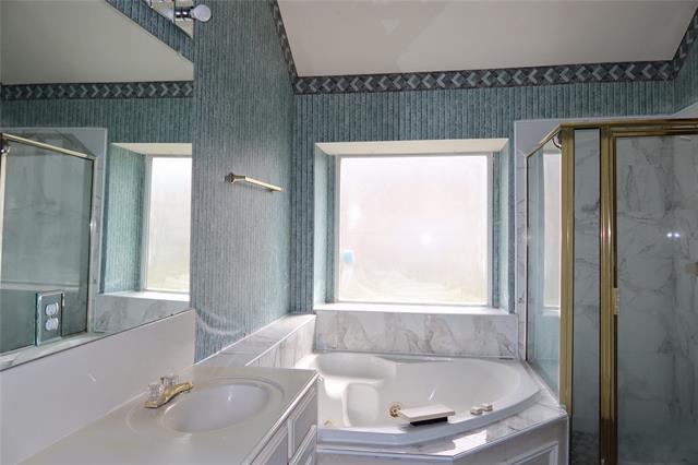 Building Photo - 2816 Kings Gate Dr