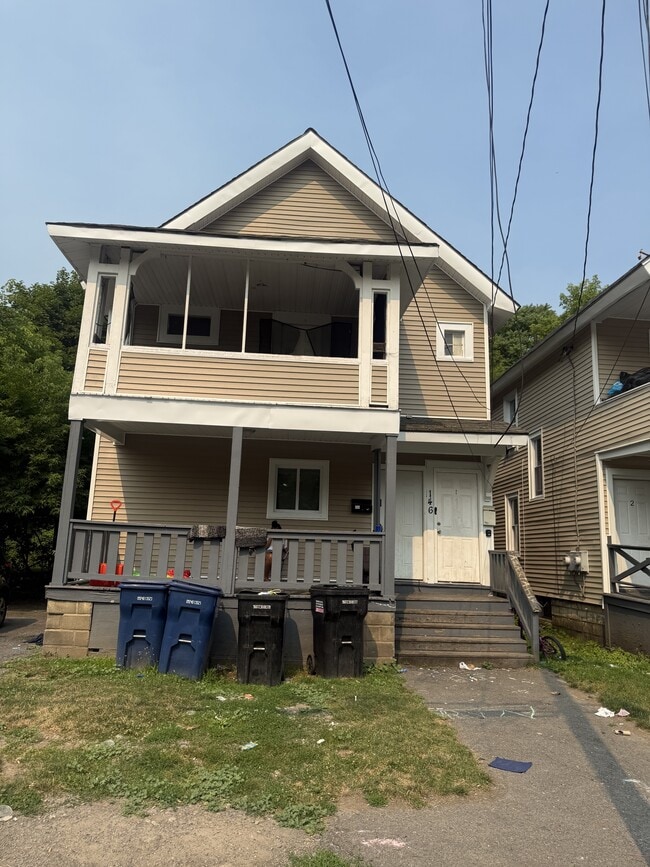Building Photo - 144 Kenmore Ave