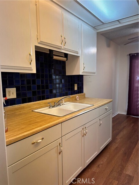 Building Photo - 1350 W Lambert Rd