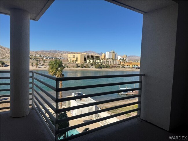 Building Photo - 211 Moser Ave