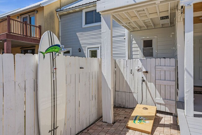 Building Photo - 359 Billfish Ave