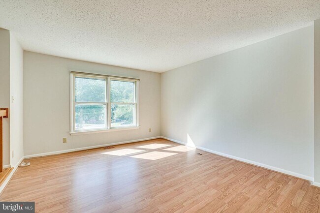 Building Photo - See what Reston has to offer!