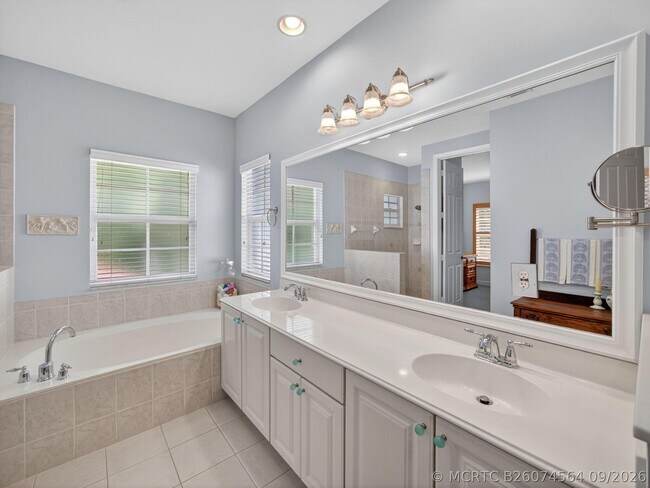 Building Photo - 631 Moondancer Ct