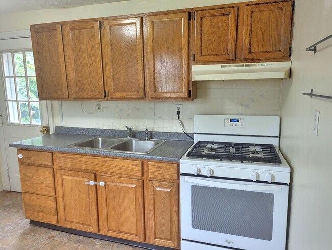 Building Photo - 506 Manassas Ave