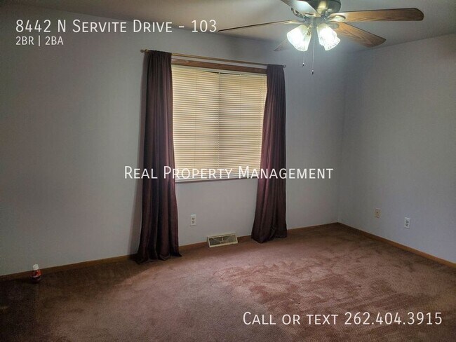 Building Photo - 8442 N Servite Dr