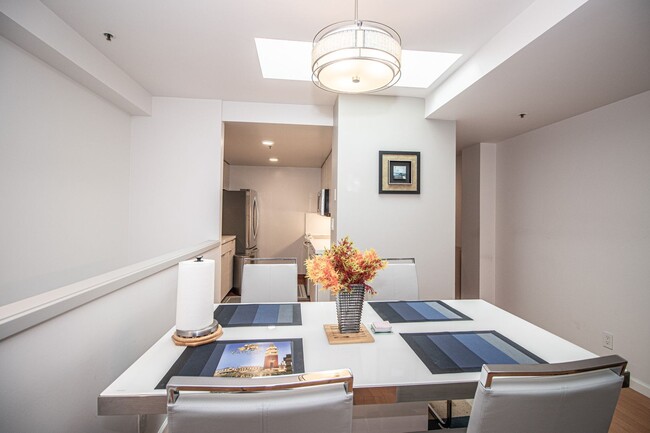 Building Photo - Fully Furnished 2-Bedroom + Office, 2-Bath...