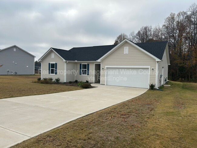 Building Photo - 403 St Clair Dr