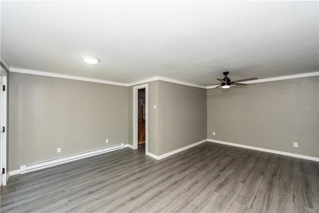 Building Photo - Van Buren RD, Single Family Home