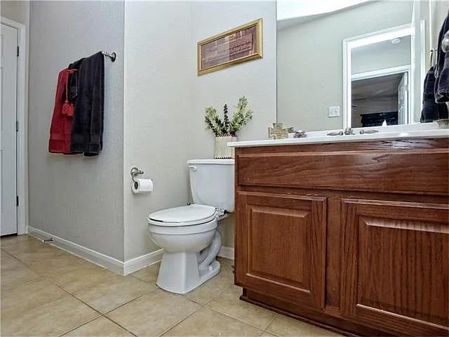 Building Photo - 304 Trophy Ct
