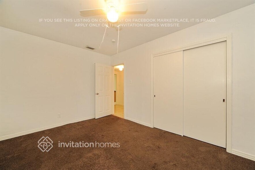 Building Photo - 4433 Bass St