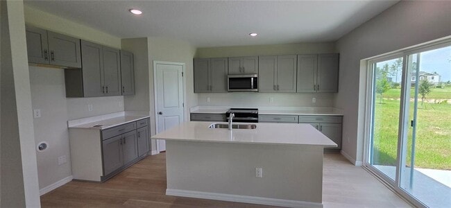 Building Photo - 36645 Sagemoor Dr