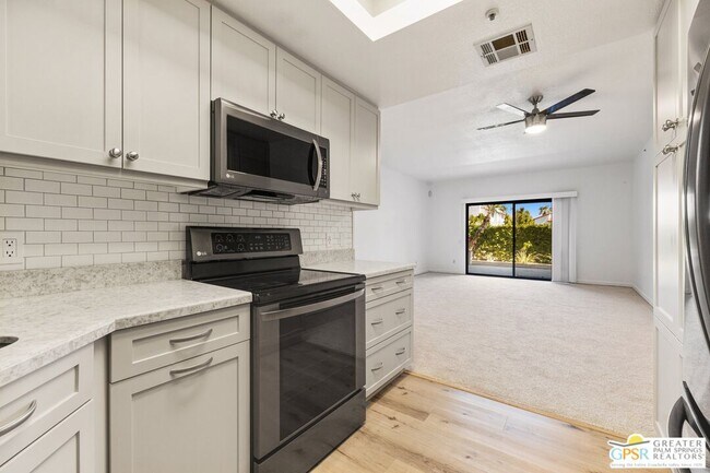 Building Photo - 255 S Avenida Caballeros