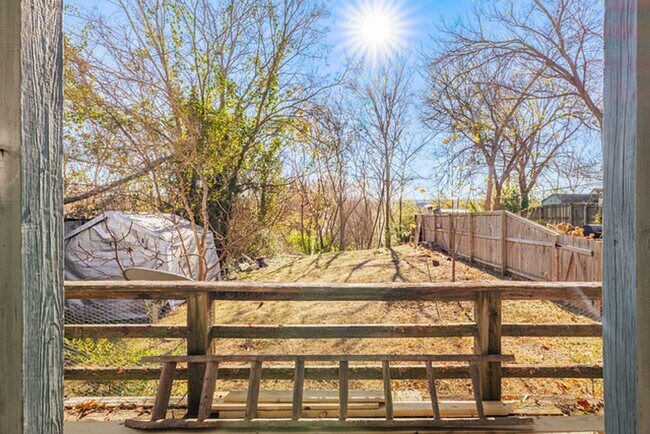 Building Photo - Great Apartment in Church Hill for Rent!