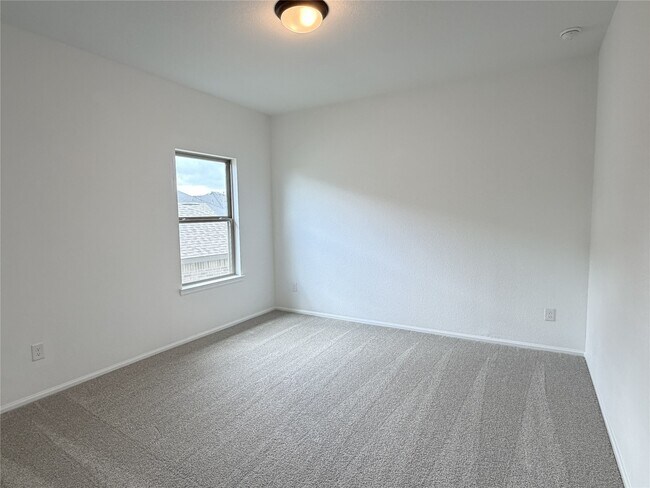 Building Photo - 10702 Ursa St