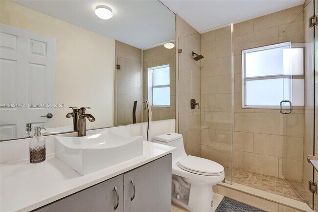 Building Photo - 13430 SW 17th Ct