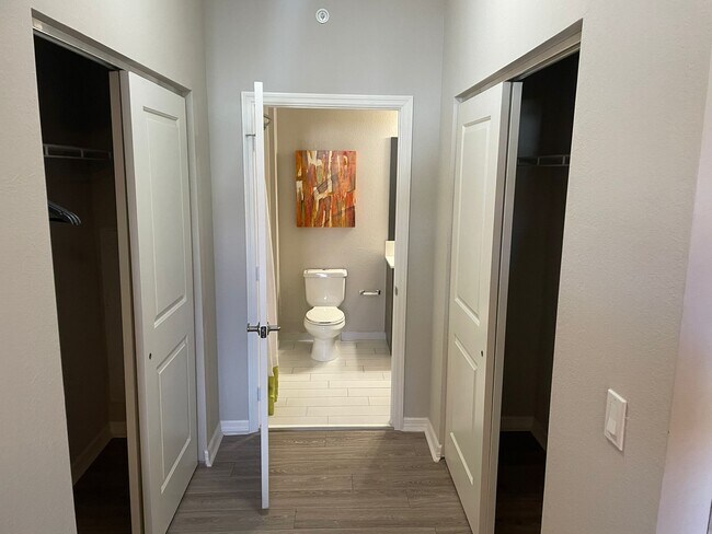 Building Photo - 7320 SW 79th St