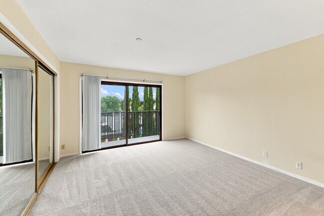 Building Photo - 4159 El Camino Way