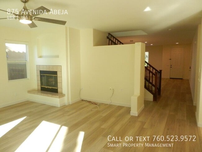 Building Photo - 875 Avenida Abeja