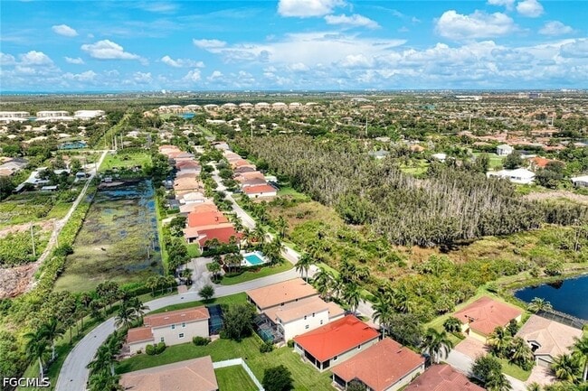 Building Photo - 8649 Banyan Bay Blvd