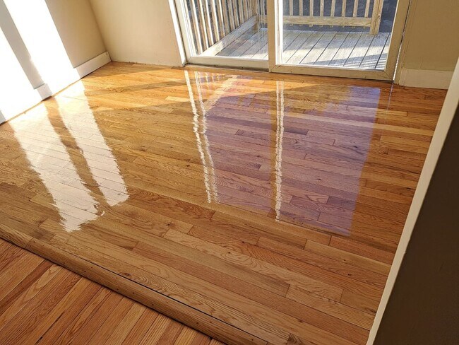 Building Photo - 296-298 Hurley Street