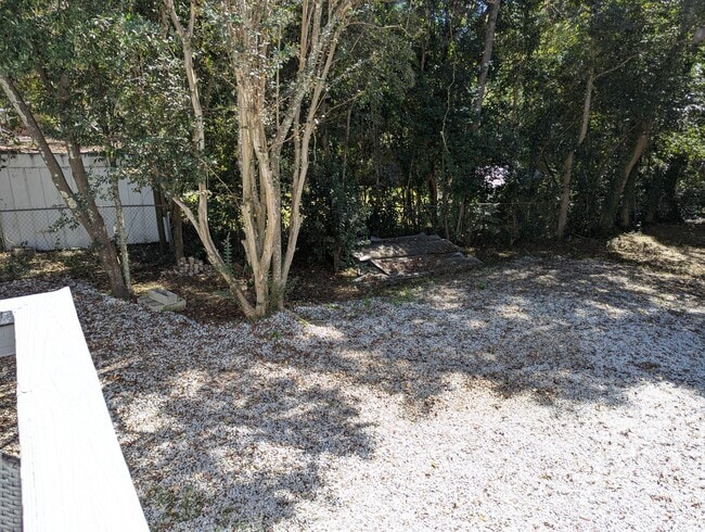 Building Photo - Totally Remodeled 2 Bedroom 1 Bath House-Furnished or Unfurnished ! Coming SOON!