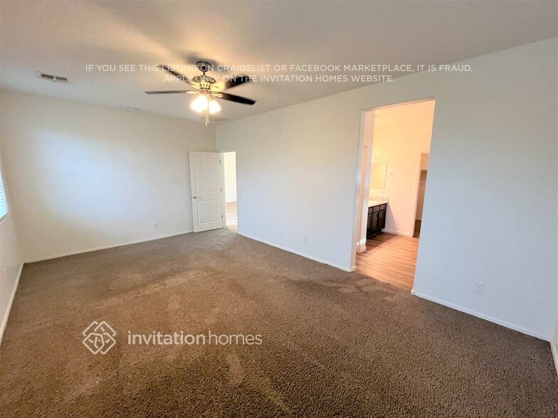 Building Photo - 17950 W Tina Ln