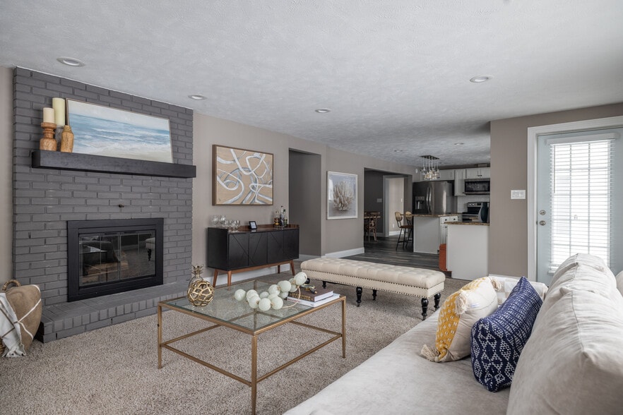 Building Photo - 4226 Broadview Rd