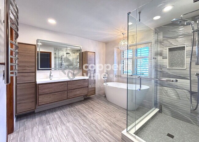 Building Photo - 1197 Clubhouse Dr