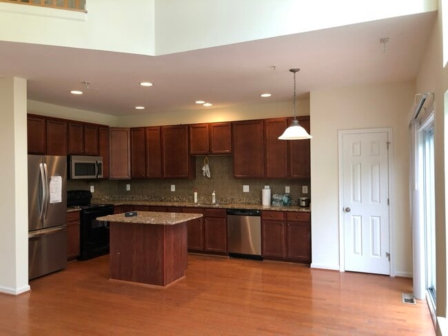 Building Photo - 4875 Atlas Cedar Way
