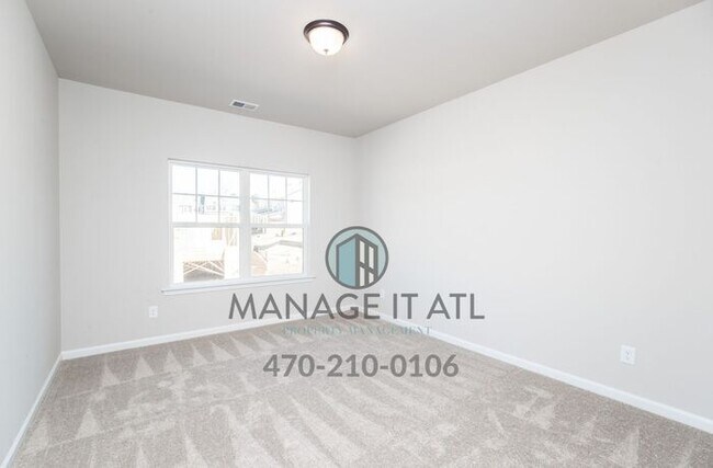 Building Photo - Elegant Townhouse in City of Buford School District!